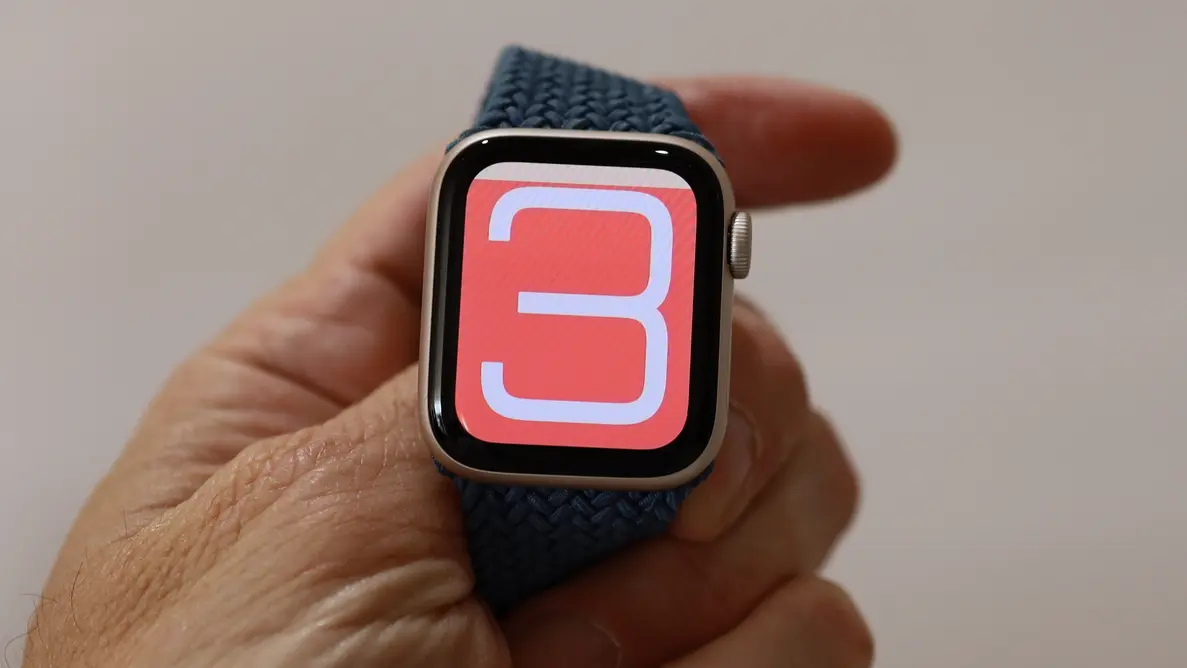 تصویری از نزدیک از اپل واچ SE 3