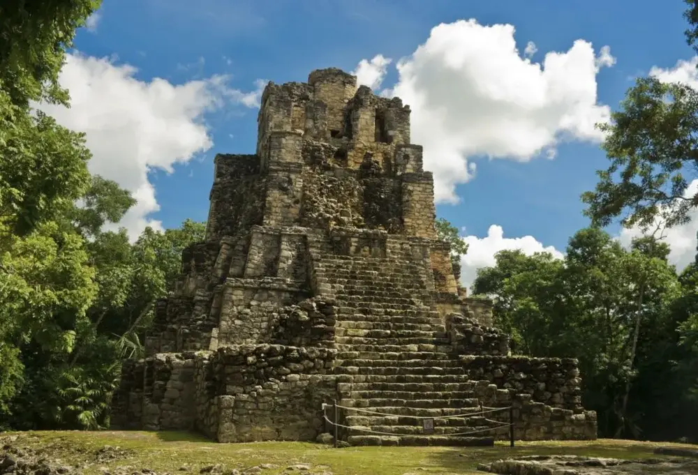 منطقه باستانشناسی مویل