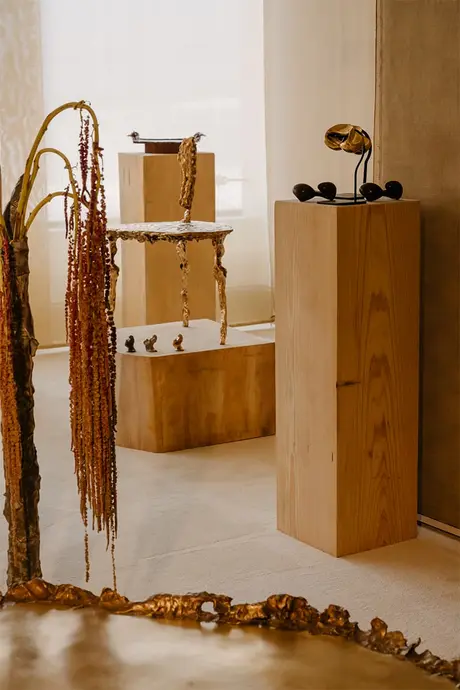 یک ترمینال فرودگاهی تبدیل به گالری برای NOMAD ابوظبی