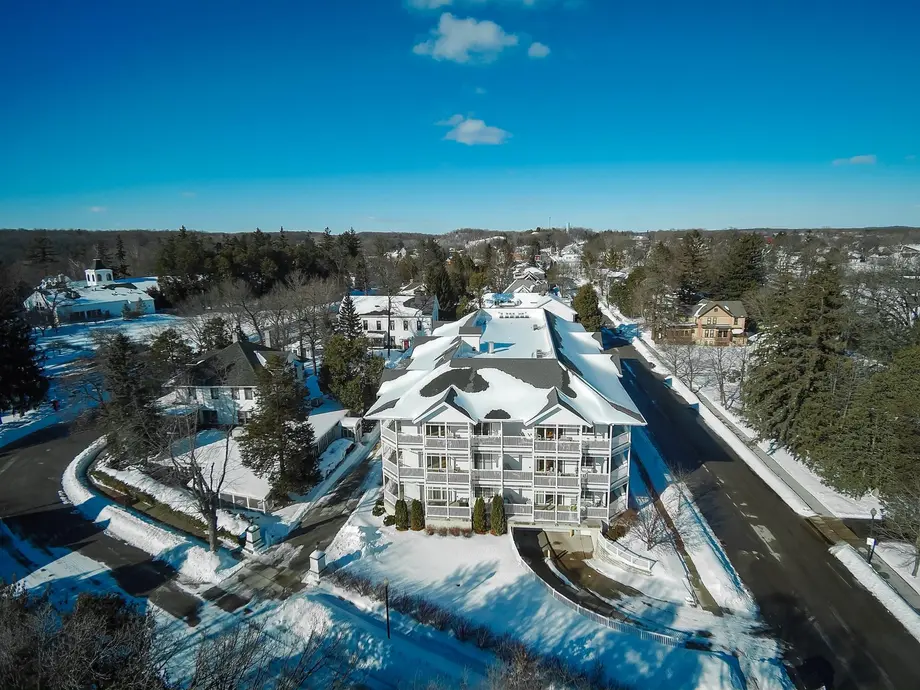 عکس هوایی زمستانی الکهارت لیک