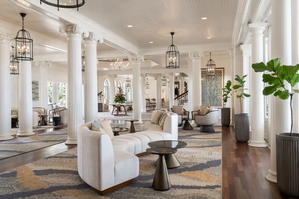 هتل تاریخی Moana Surfrider در واکیکی