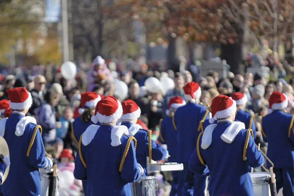 بهترین رژه مخصوص تعطیلات