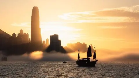 کجا سفر کنیم در سال ۲۰۲۶: ۱۵ ایده سفر بزرگ برای جاه‌طلبانه‌ترین سال سفرتان تا به حال