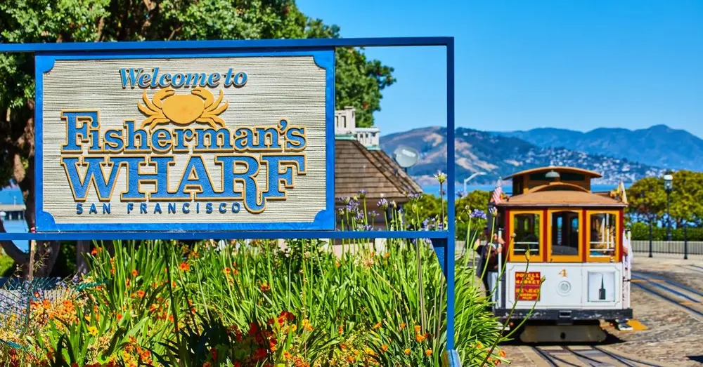 تابلو خوشآمدگویی به فراسوار فیشمن